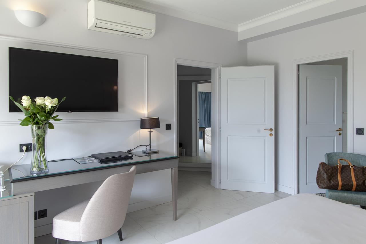 Deluxe Double Room with Terrace