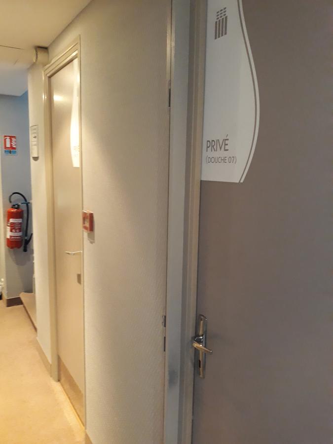 Double Room with Private Shower and Toilet on the Landing