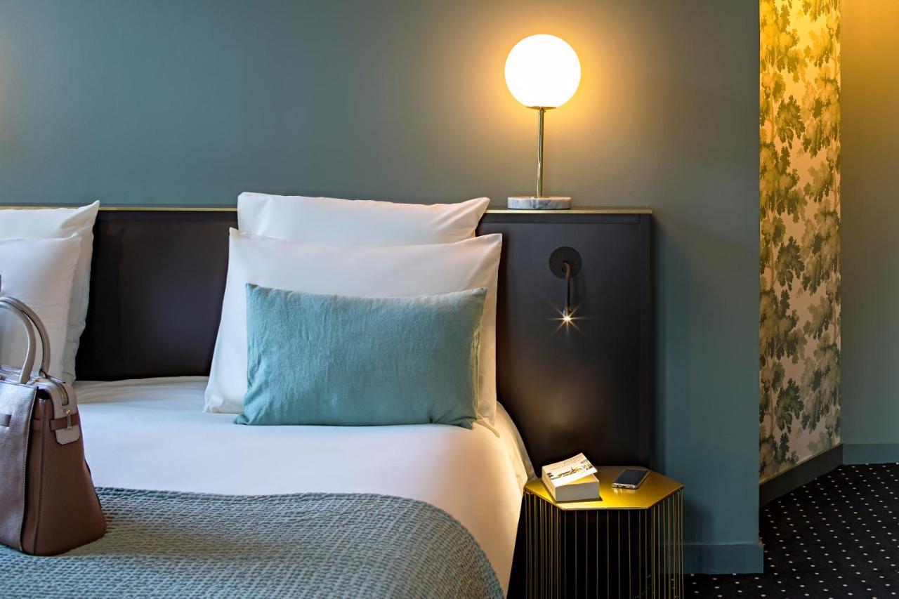 Superior Room with One Double Bed and Sofa Bed