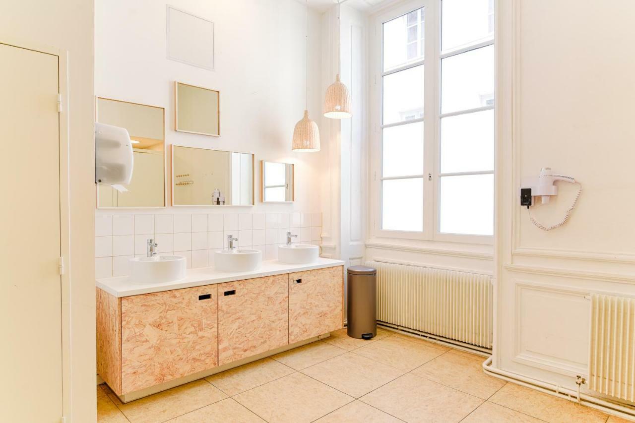 Doppelzimmer mit Gemeinschaftsbad
