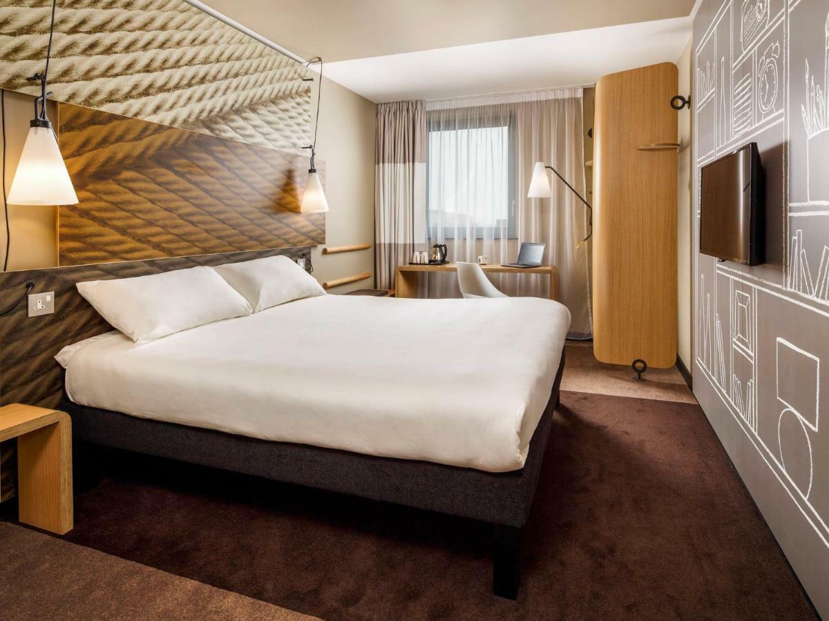 Standard Double Room with Sofa