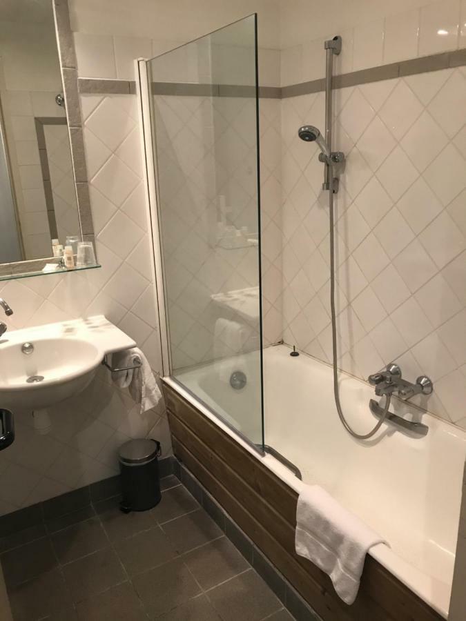 Deluxe Double Room,566921886:JPEG