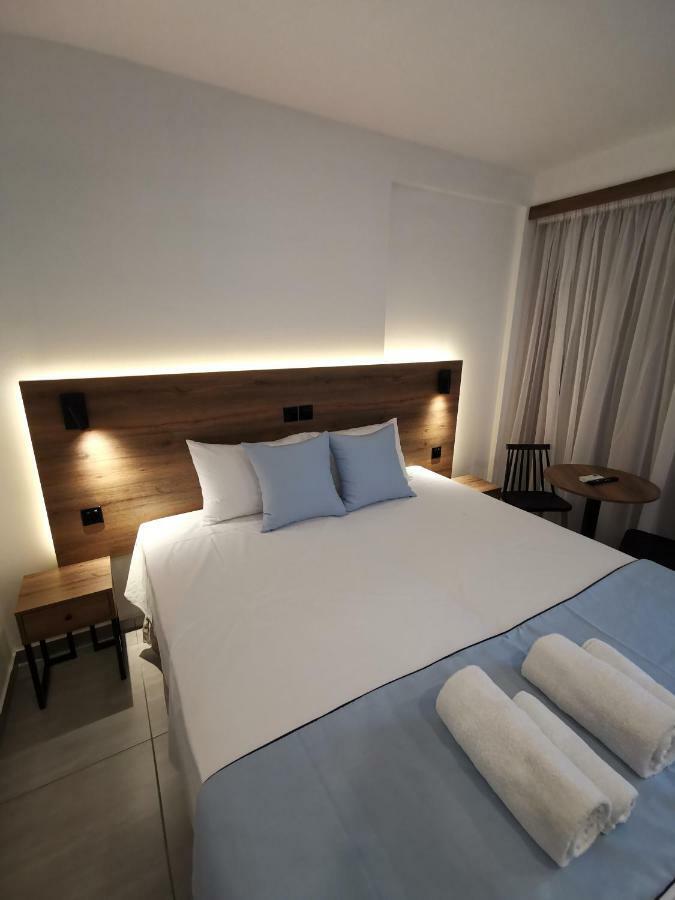 Deluxe Twin Room with Castle View
