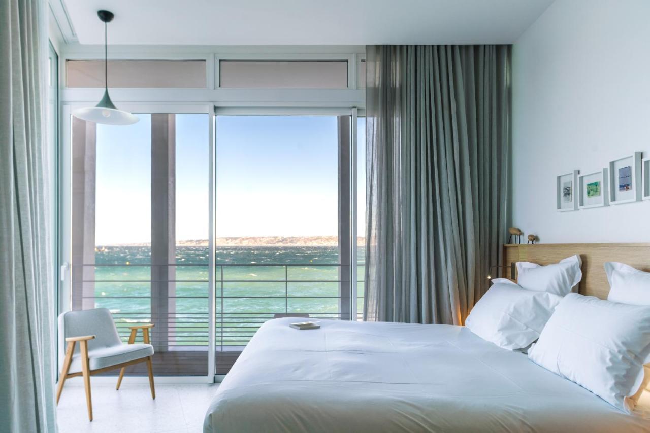 Junior Suite with Balcony