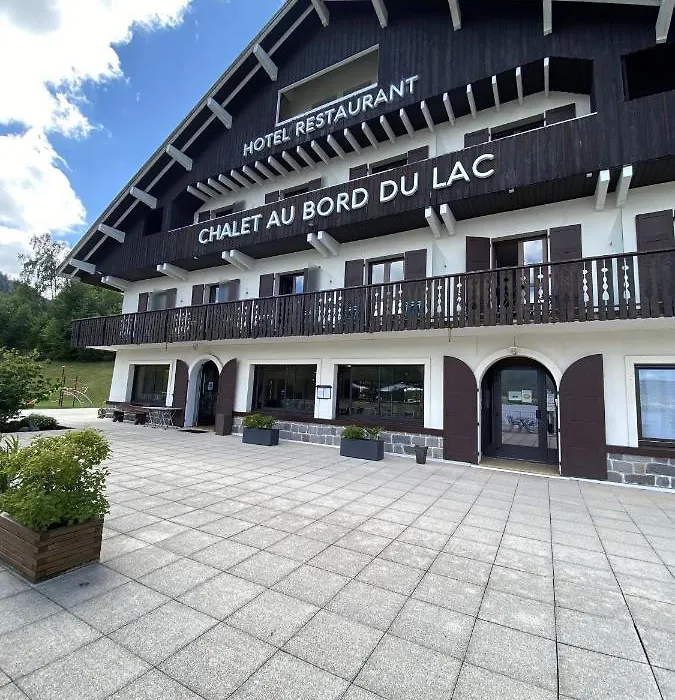 Hotel Restaurant Le Chalet Au Bord Du Lac-1