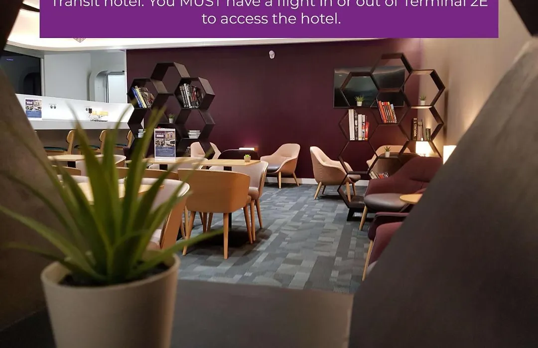 Yotelair Paris Cdg - Transit Hotel - Terminal 2E-1