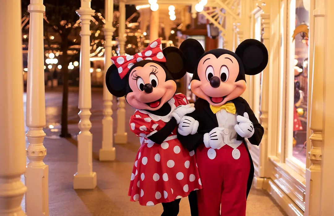 Disney Hotel New York - The Art Of Marvel-1