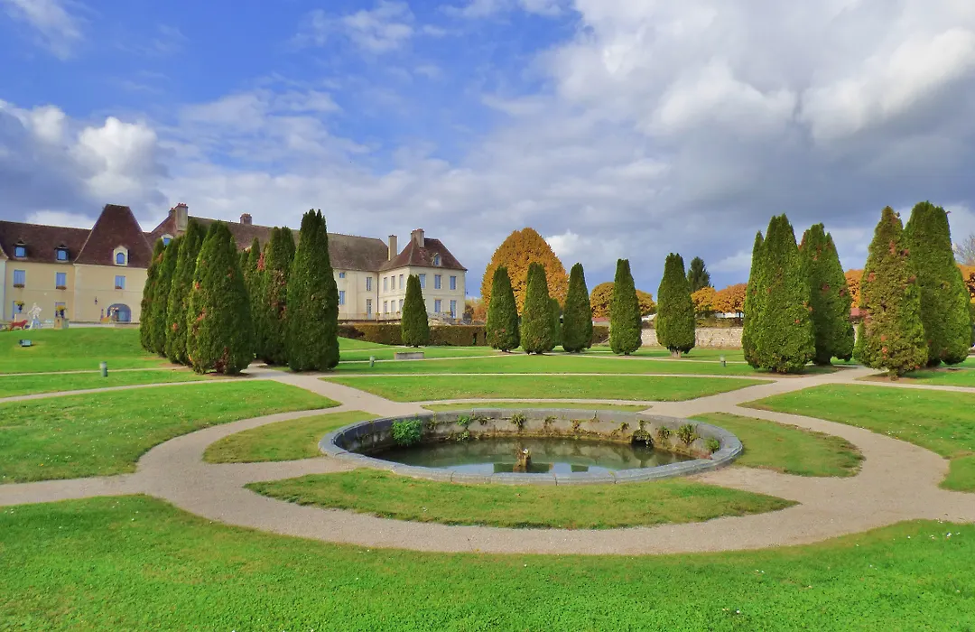 Hotel Chateau De Gilly-1