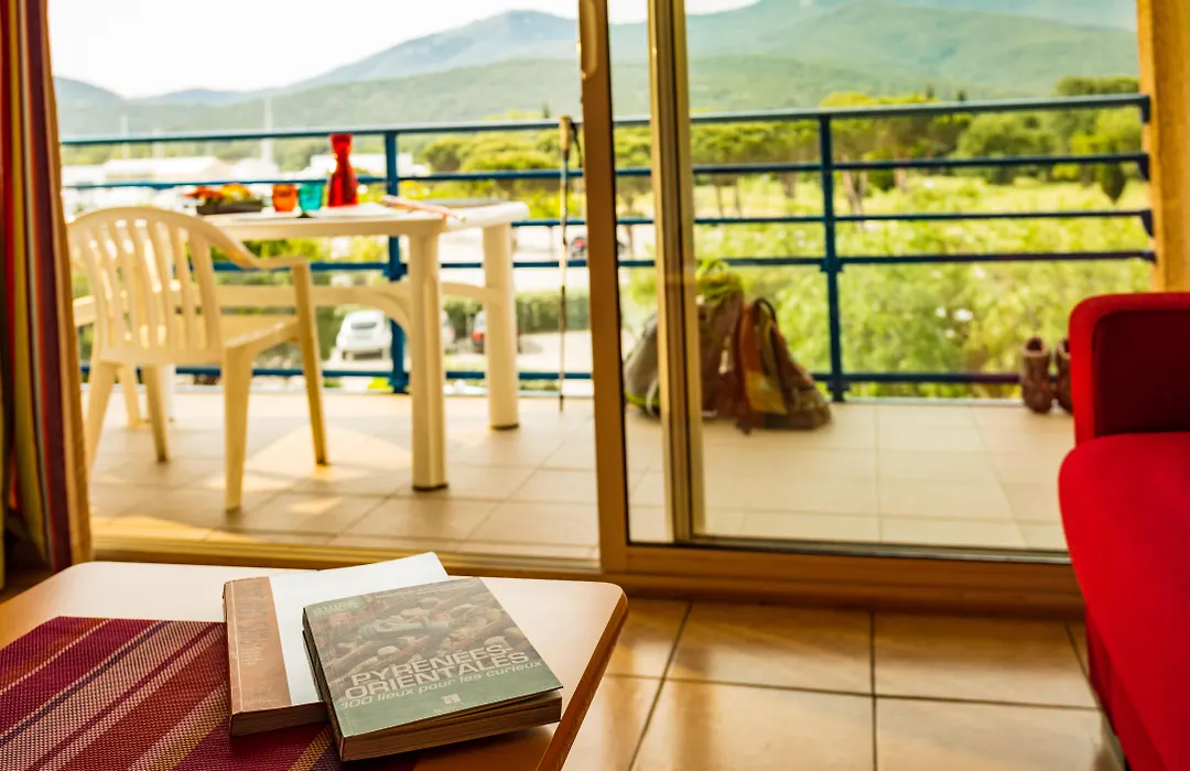 Appart Hotel Mer & Golf Port Argeles-1