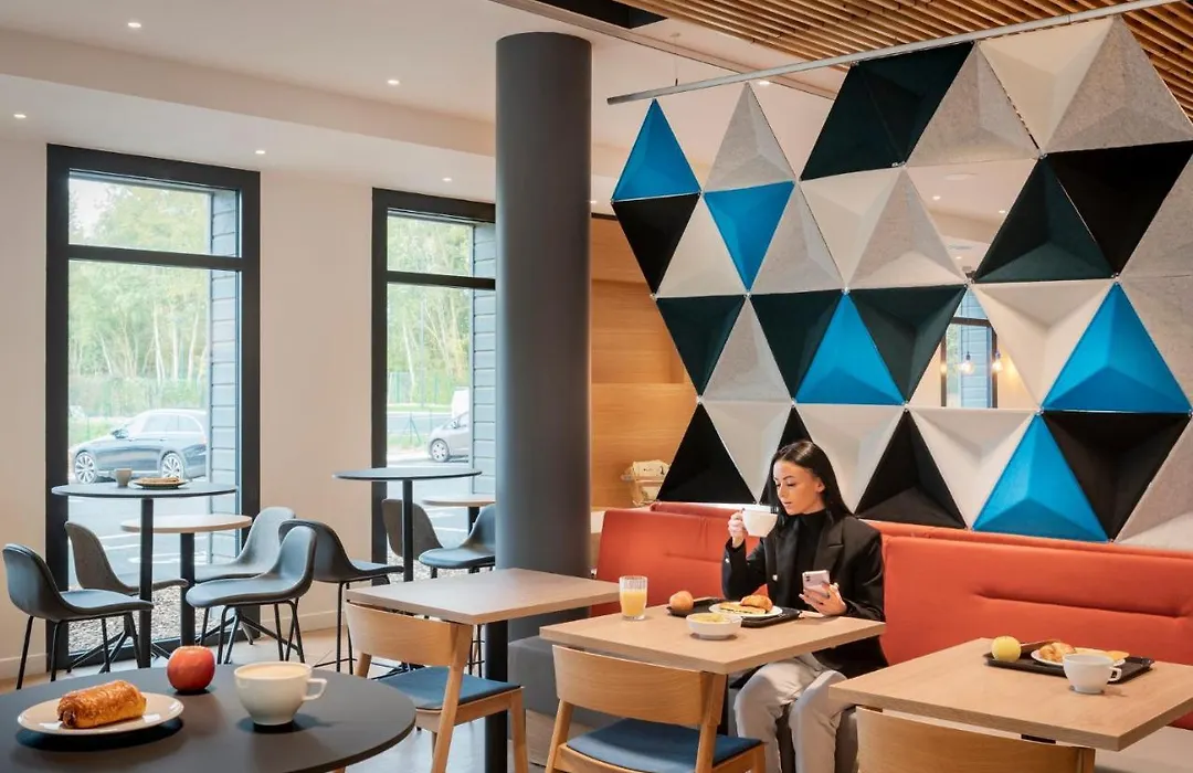 Holiday Inn Express - Marne-La-Vallee Val D'Europe By Ihg-1