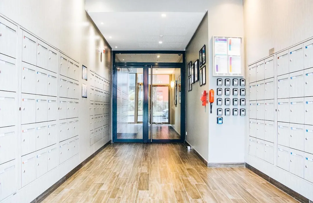 Twenty Business Flats Maisons Alfort Les Juilliottes-1