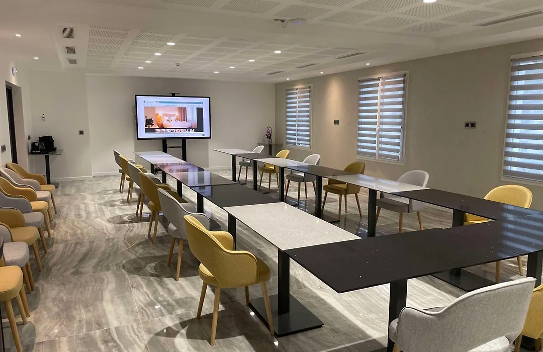 Brit Hotel Paris Orly Rungis-1