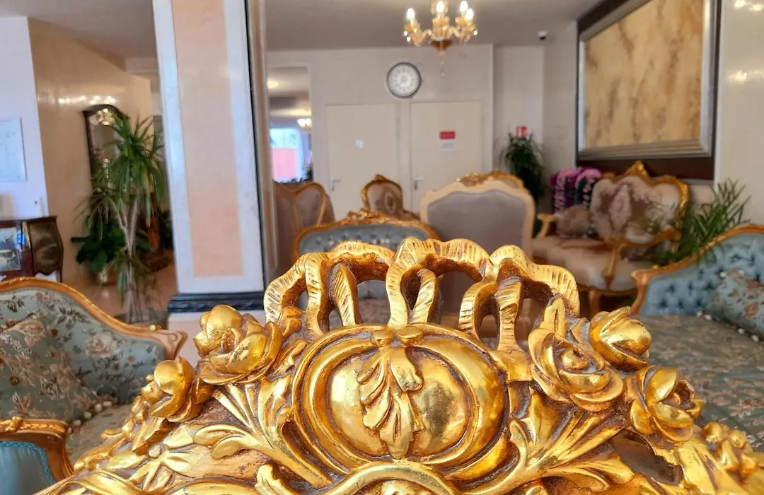 Hotel Royal Paris Ivry-1