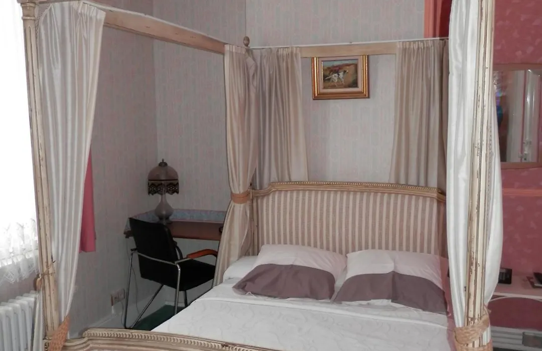 Hotel Du Gambrinus-1