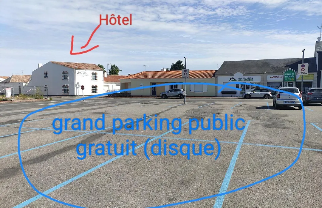 Le Manoir De L'Antiquite-1