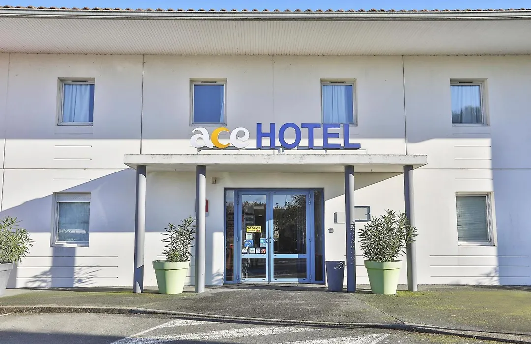 Ace Hotel Vendee Saint Hermine-1