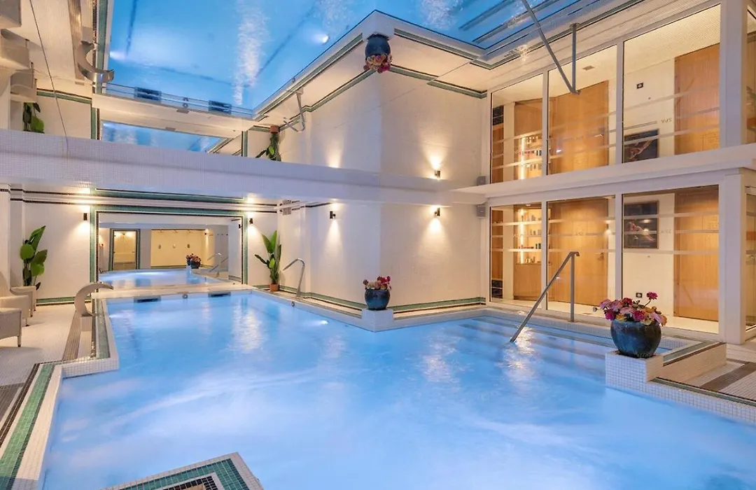 Grand Tonic Hotel & Spa Nuxe-1