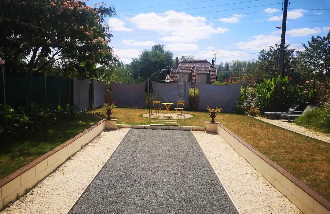 R & R Bergerac-1