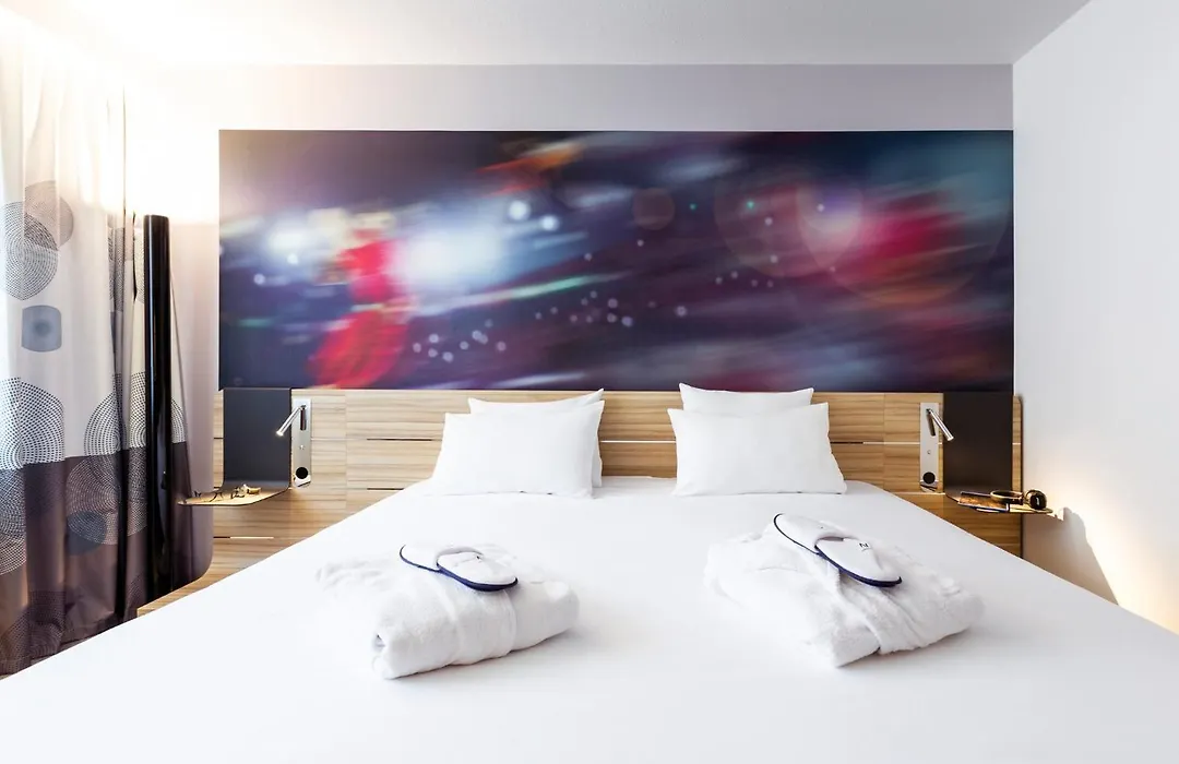 Novotel Limoges Le Lac-1