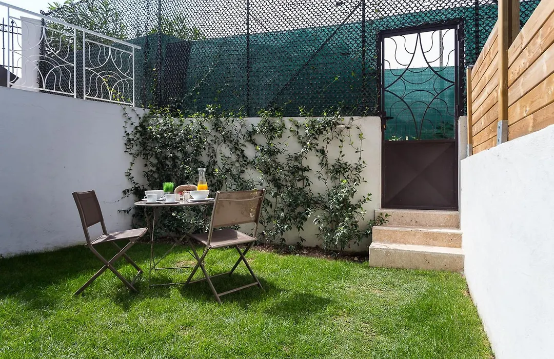 Villa Velvet-1