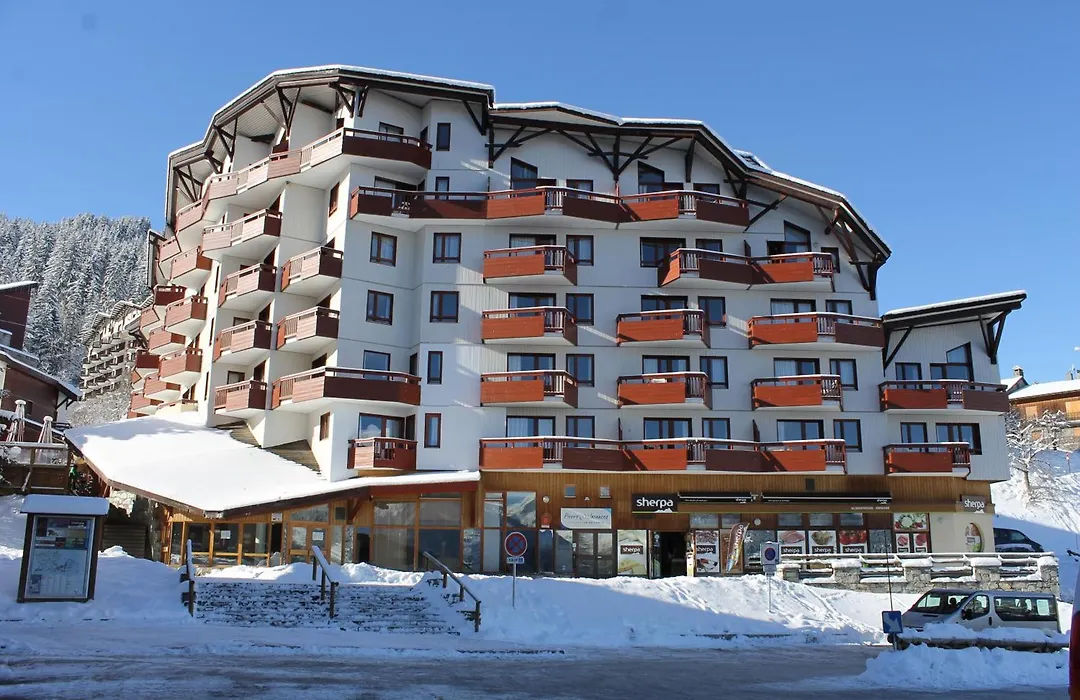 Residence Britania Cles Blanches-1