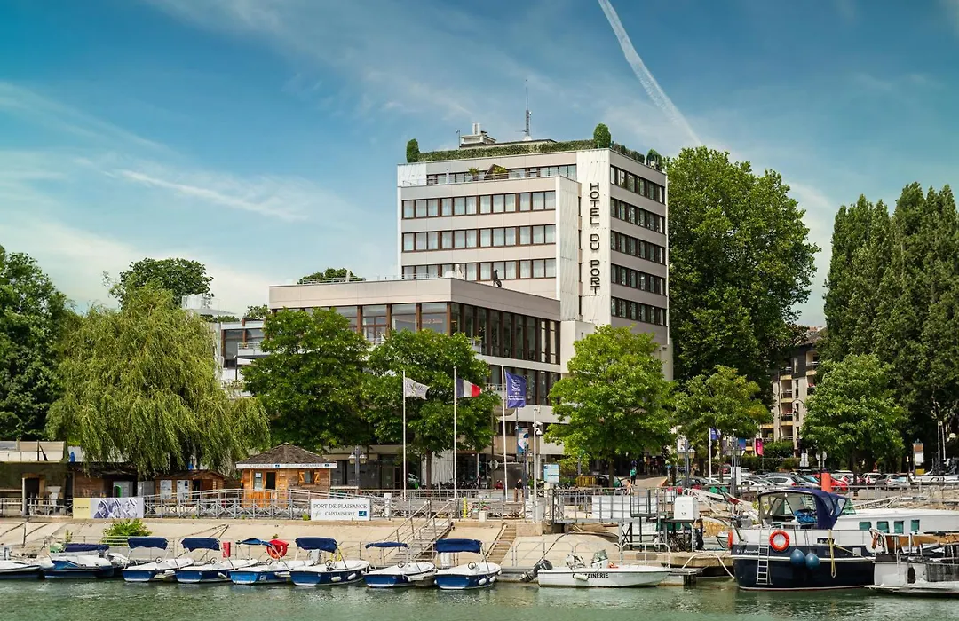 Hotel Du Port-1