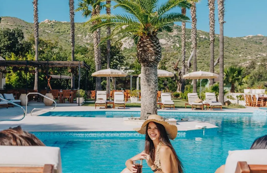 Hotel Corsica & Spa Serena-1