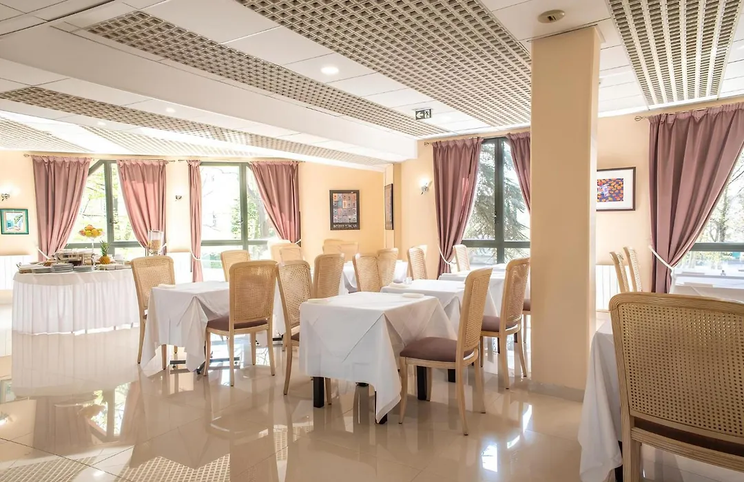 Hotel Garabel-1