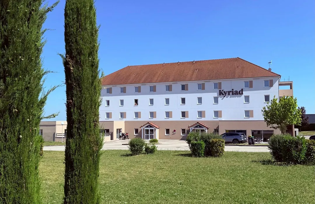 Kyriad Dijon Sud - Longvic-1