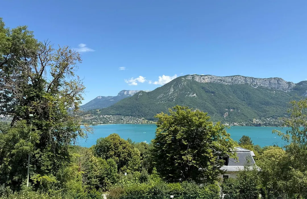 Auberge De Jeunesse Hi Annecy-1
