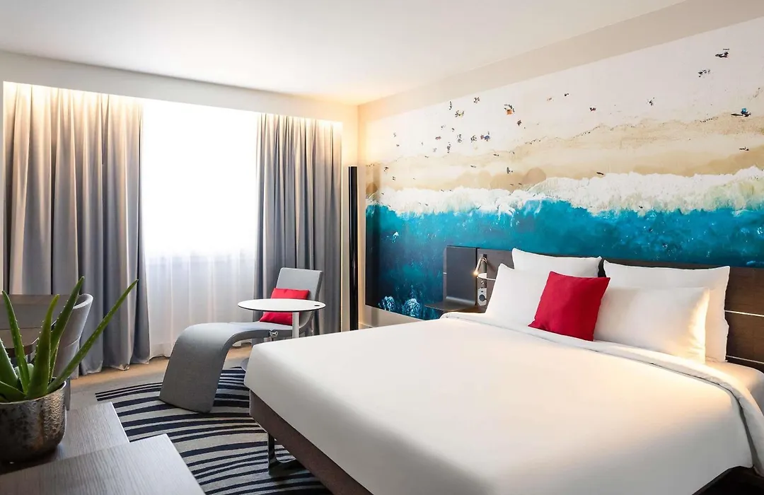 Novotel Bordeaux Centre Ville-1