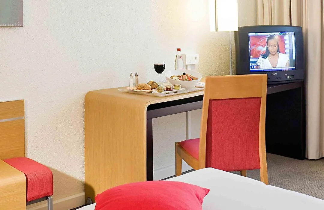 Novotel Amiens Pole Jules Verne-1
