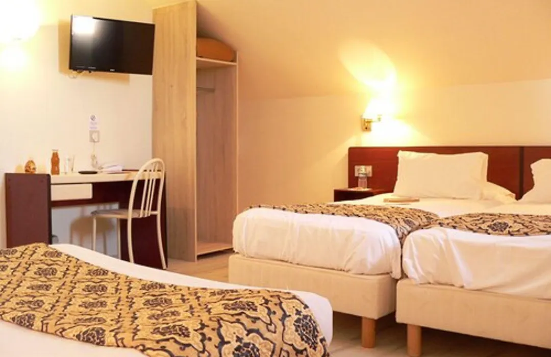 Hotel Moderne-1
