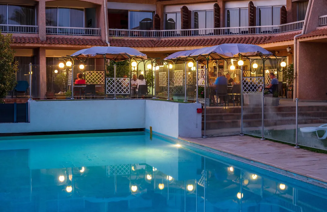 Noemys Toulon La Valette - Hotel Restaurant Avec Piscine-1
