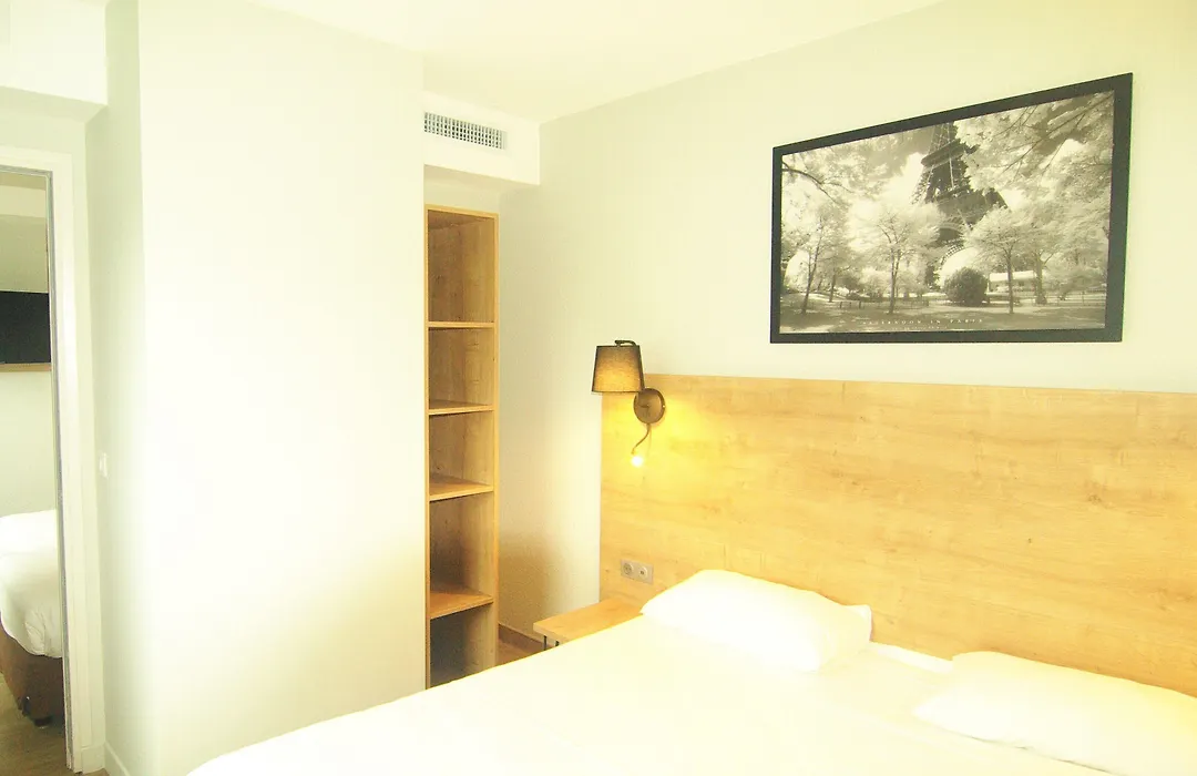 Apparthotel Torcy-1