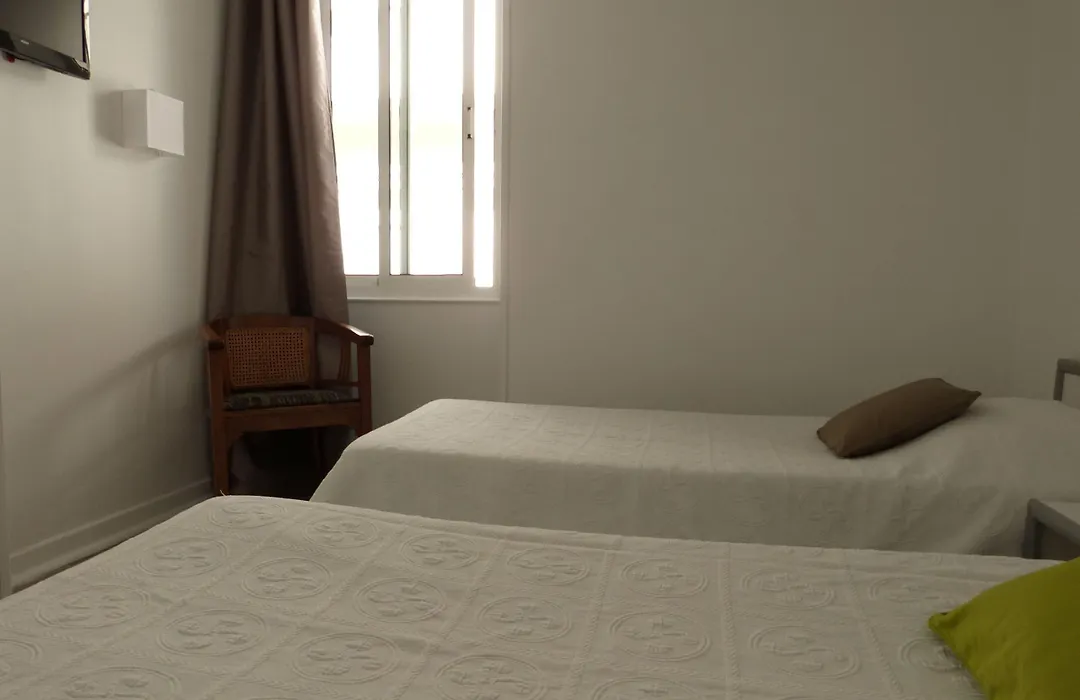 Le Petit Hotel-1