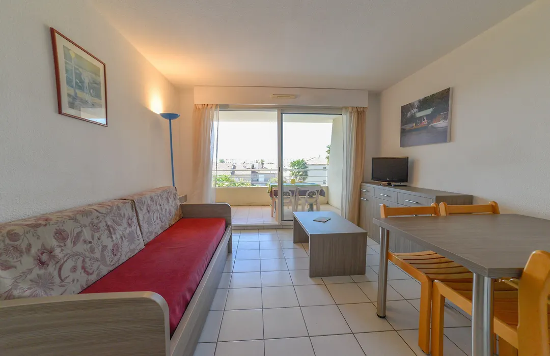 Residhotel Mayflower-1