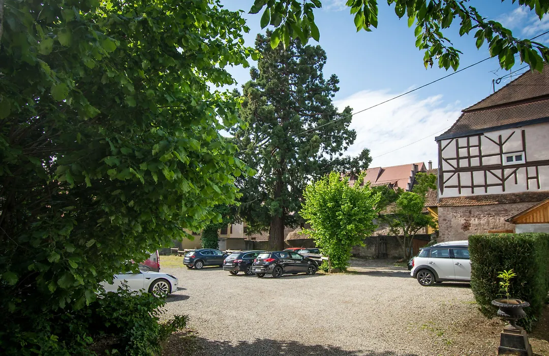 Hotel De La Couronne-1