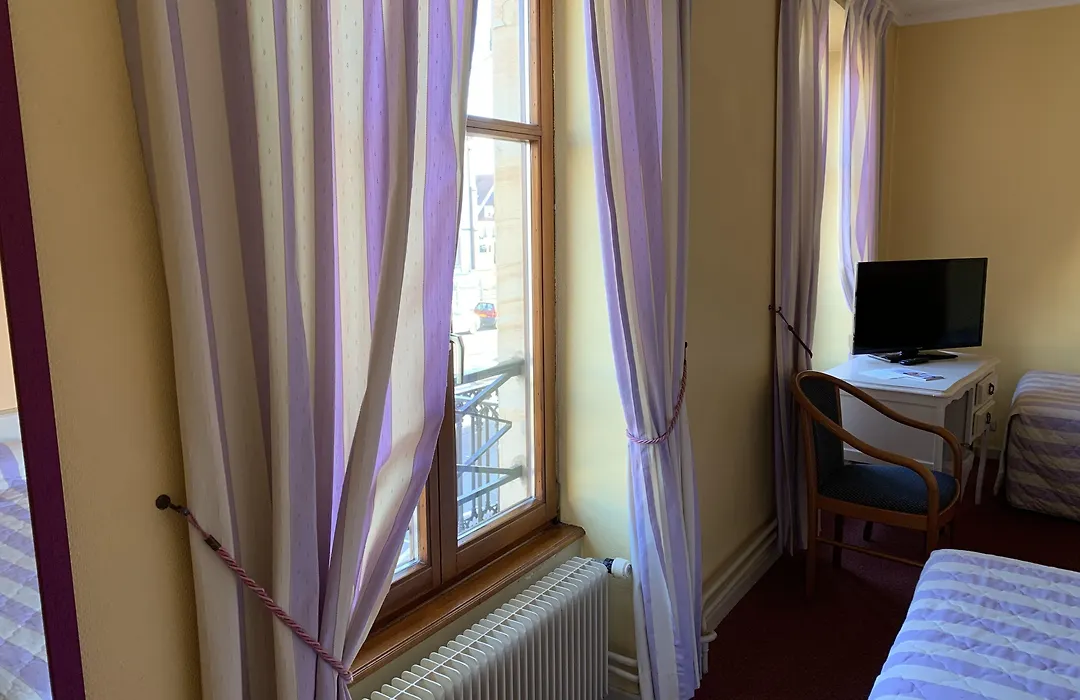 Cit'Hotel Des Vosges - 5 Rue De La Gare-1