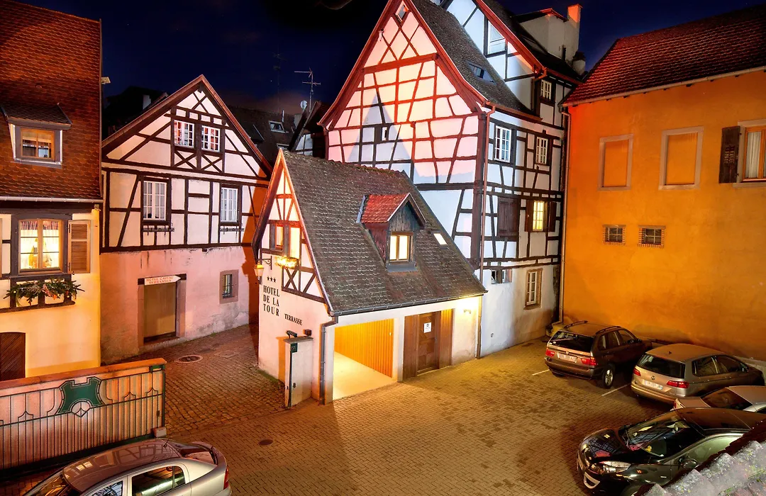 Logis Hotel De La Tour-1