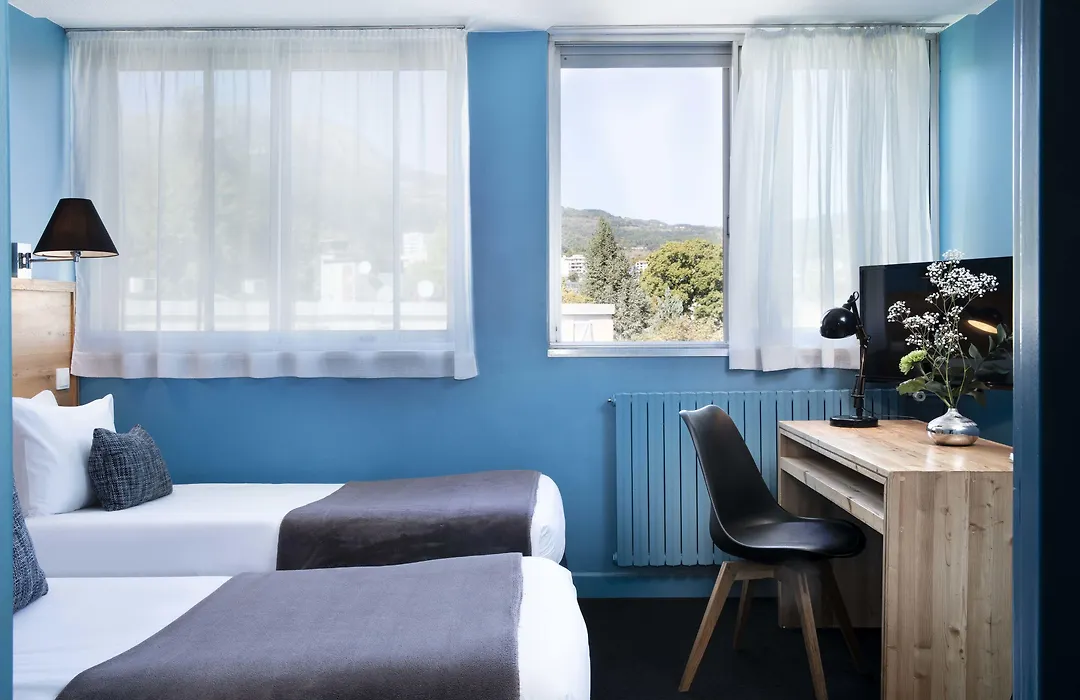 Mon Hotel A Gap-1