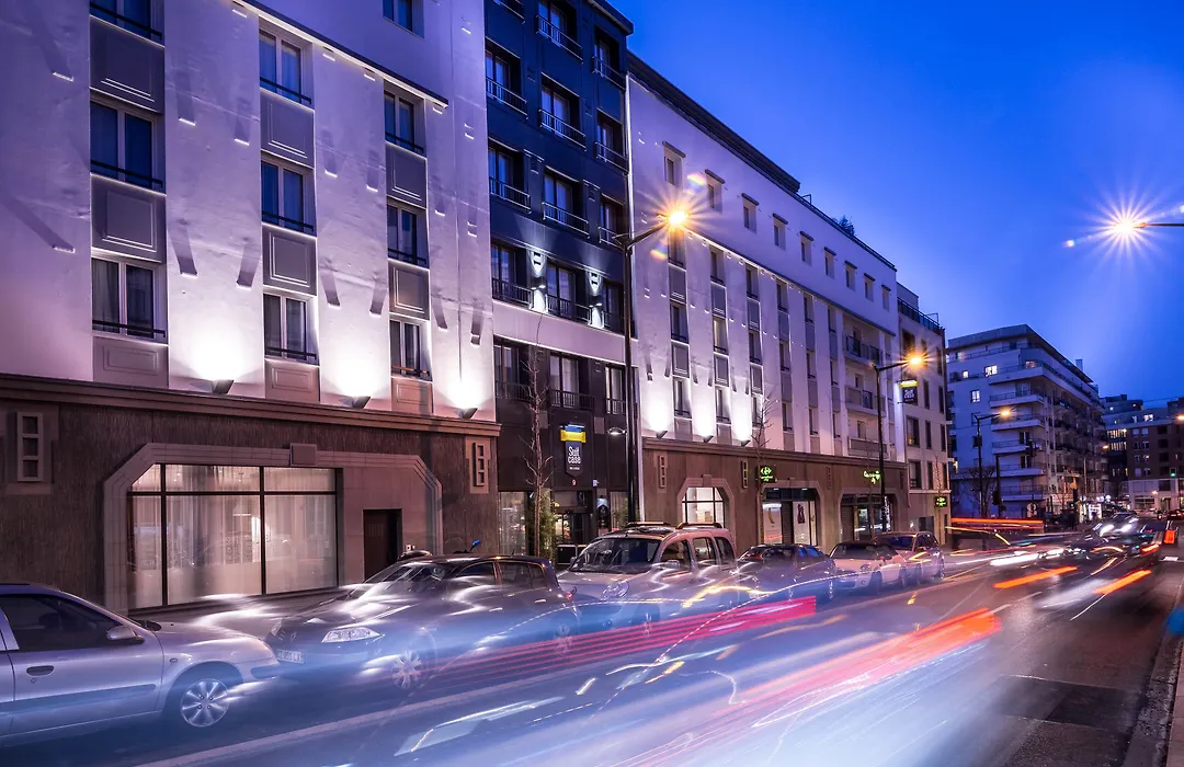 Best Western Plus Suitcase Paris La Defense-1