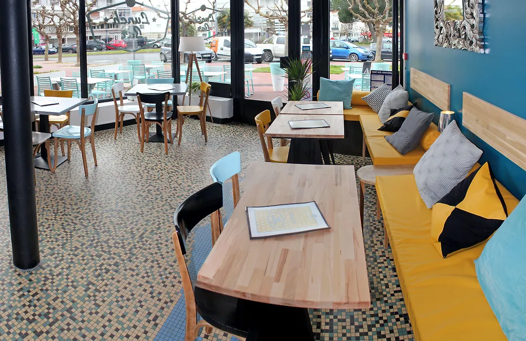 Hotel La Croisette & Restaurant Bistrot Gantier En Centre Ville-1