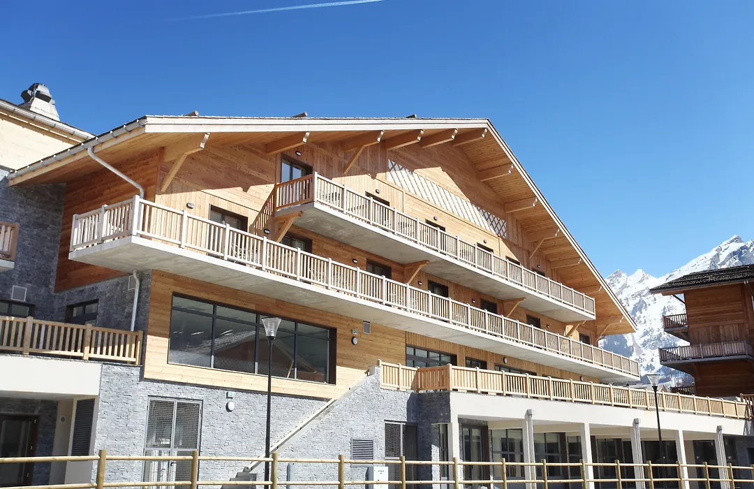 Hotel Et Spa Le Chamois By Odalys-1