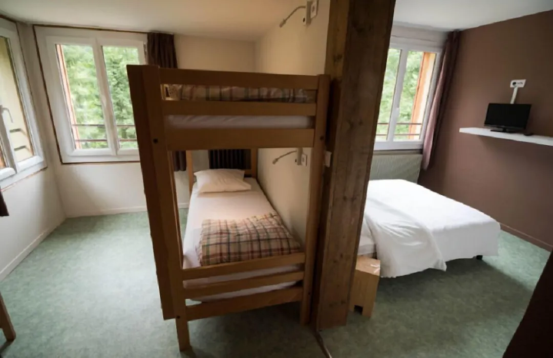 1861 Chatel Hostel-1