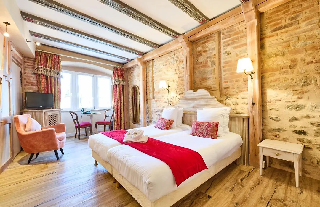 Logis Hotel Saint-Martin-1
