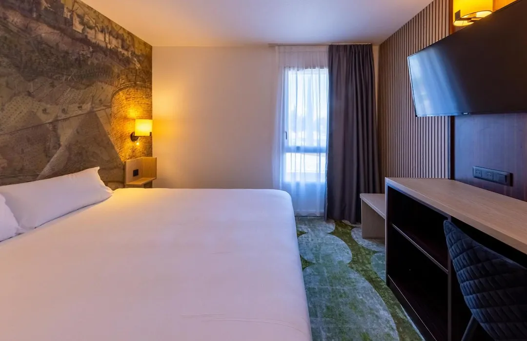 Hotel Pont Rouge , Carcassonne-1
