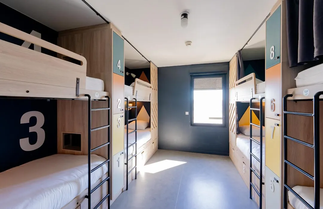 Slo Hostel Bordeaux-1