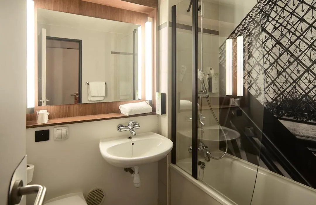 Campanile Prime - Paris - Porte De Bagnolet-1