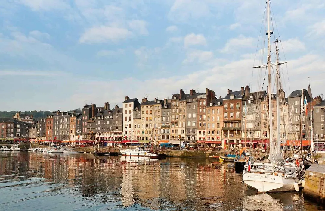Ibis Honfleur-1